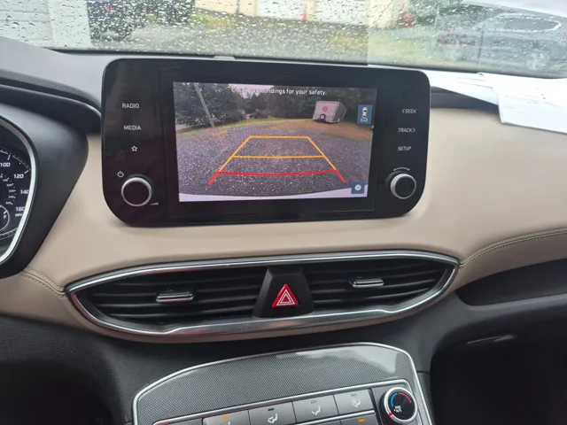 2023 Hyundai Santa Fe SE - Photo 22