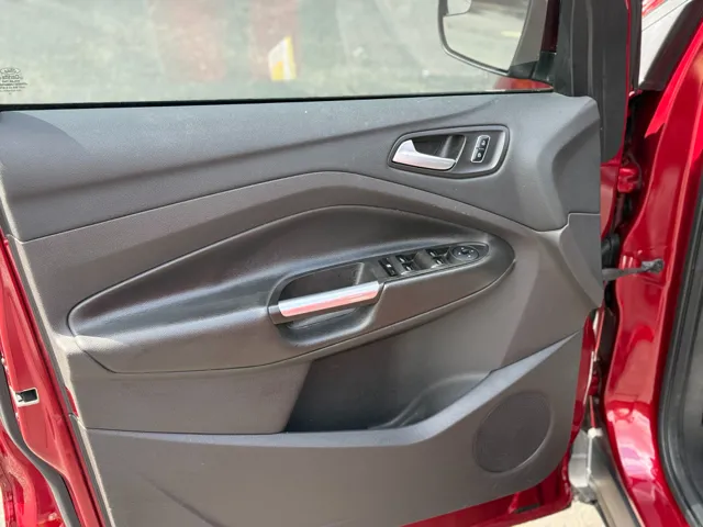 2016 Ford Escape SE - Photo 23