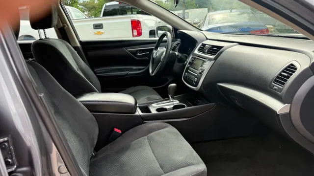 2017 Nissan Altima S - Photo 51