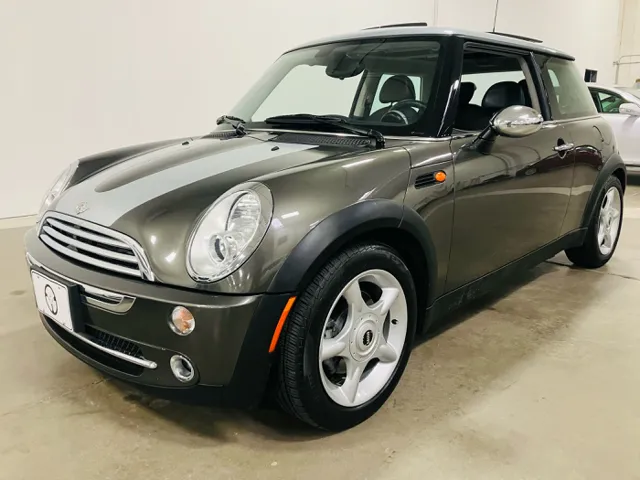 2006 MINI Cooper Base