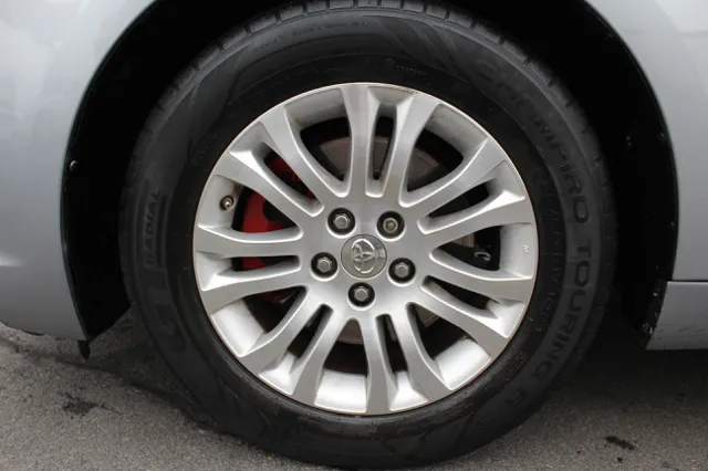 2015 Toyota Sienna XLE - Photo 25
