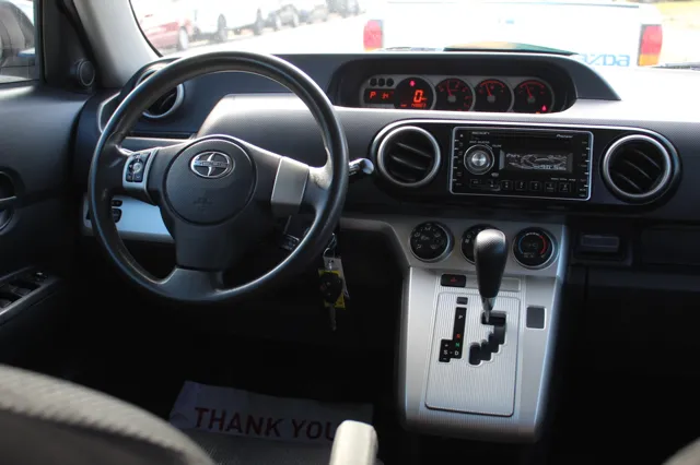 2009 Scion xB photo 19