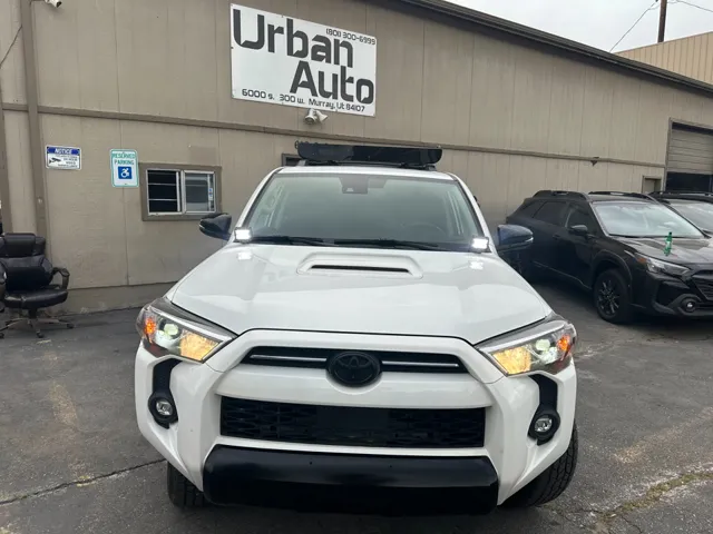 2021 Toyota 4Runner Venture - Photo 7