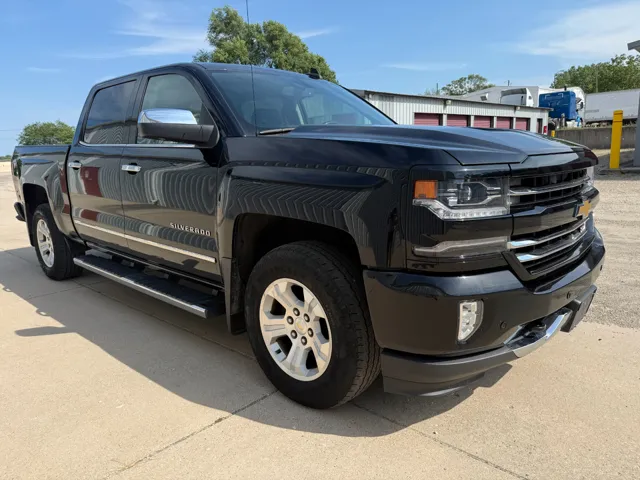 2016 Chevrolet Silverado 1500 LTZ - Photo 6