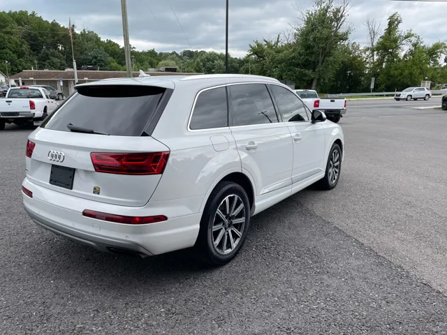 2019 Audi Q7 Premium Plus photo 6