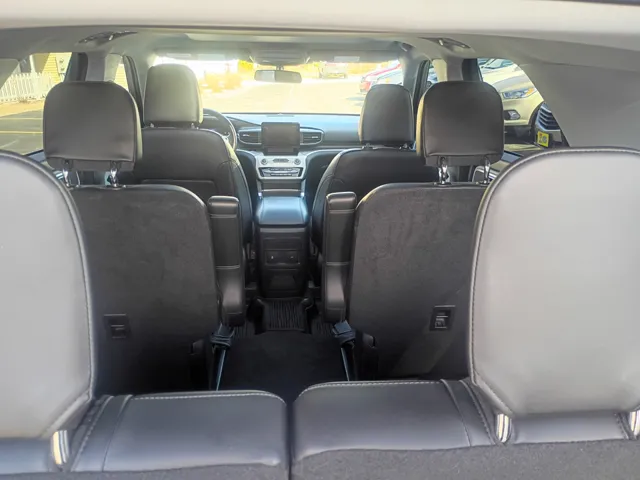 2022 Ford Explorer XLT - Photo 14
