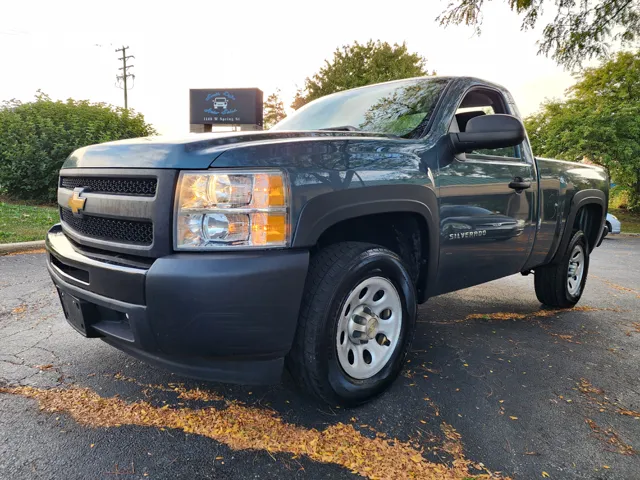 2012 Chevrolet Silverado Work Truck Base photo 2