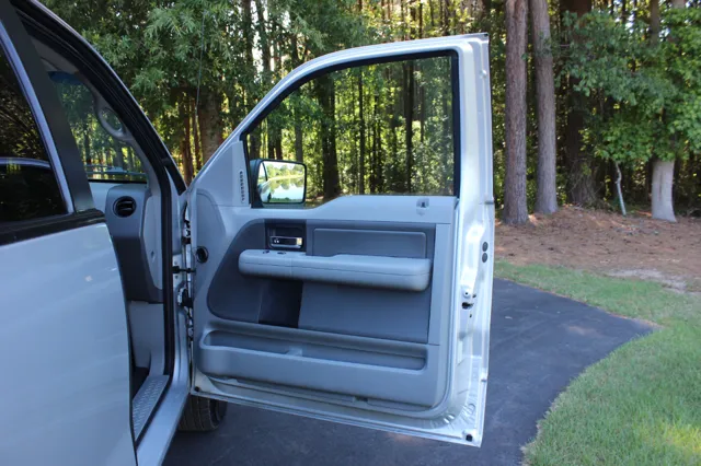 2007 Ford F-150 STX - Photo 14