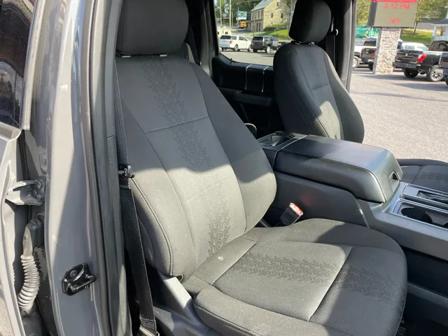 2018 Ford F-150 photo 27