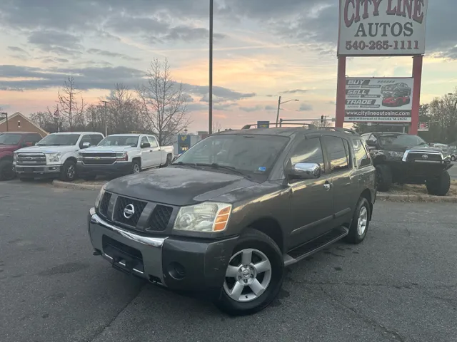 2004 Nissan Armada SE's photo