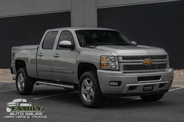 2013 Chevrolet Silverado 2500HD LTZ - Photo 12