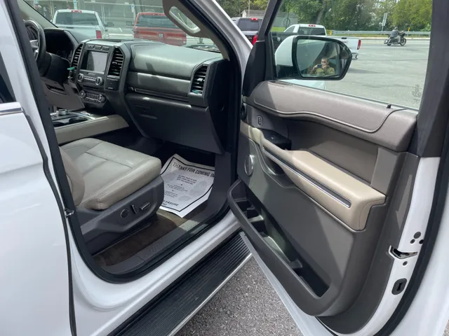 2018 Ford Expedition MAX XLT photo 27