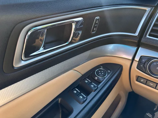 2016 Ford Explorer XLT - Photo 53