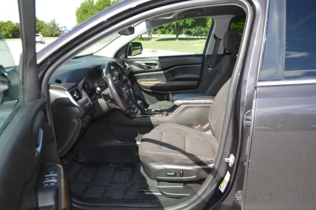 2017 GMC Acadia SLE-2 - Photo 13