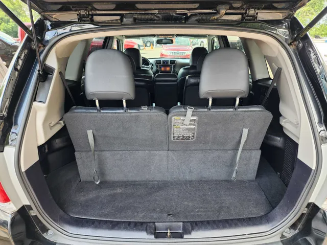 2013 Toyota Highlander Base Hybrid photo 10