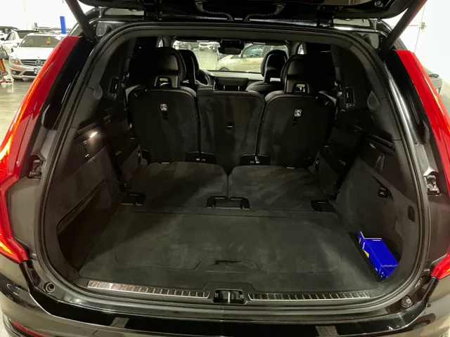 2016 Volvo XC90 Momentum - Photo 10