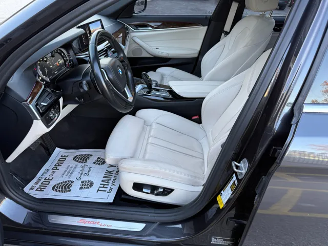 2017 BMW 5 Series 530i - Photo 18