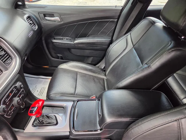 2020 Dodge Charger SXT - Photo 20