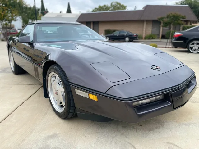 1989 Chevrolet Corvette's photo