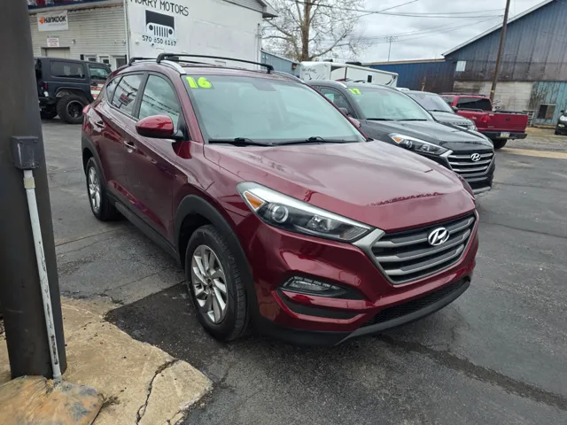 2016 Hyundai Tucson SE