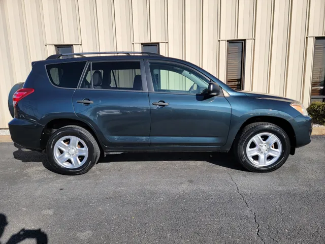 2011 Toyota RAV4 Base's photo