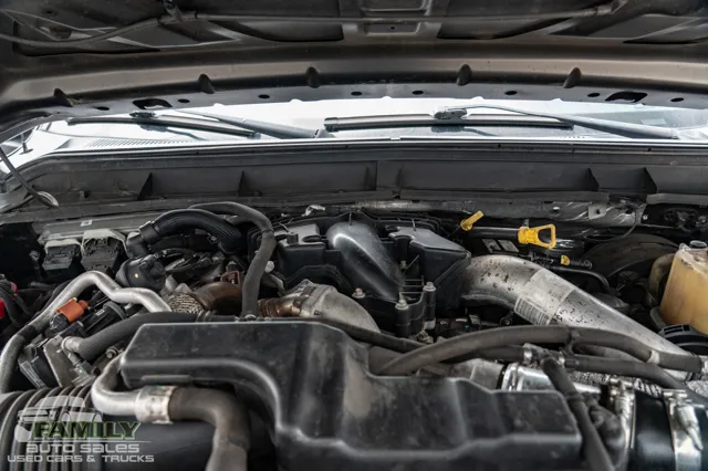 2016 Ford F-350 Super Duty Lariat - Photo 29