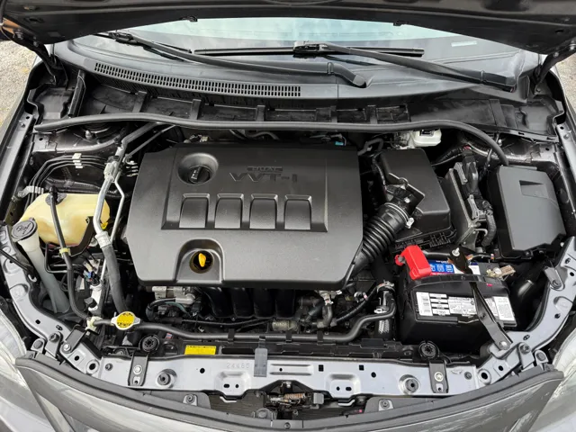 2013 Toyota Corolla S photo 18