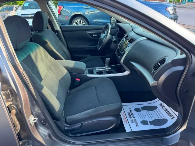2015 Nissan Altima SV - Photo 8