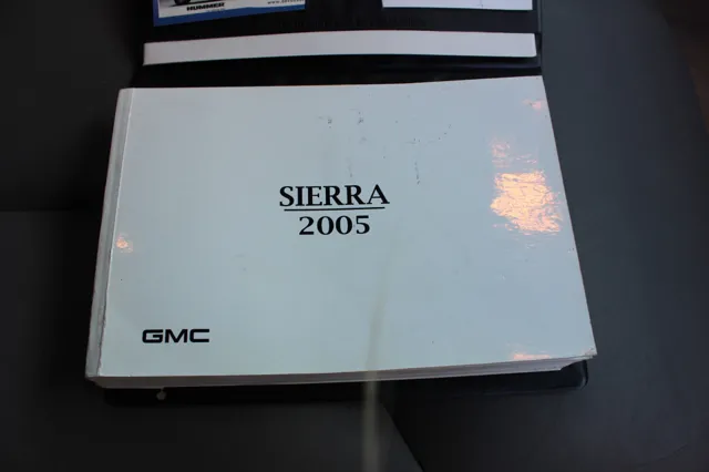 2005 GMC Sierra 2500HD - Photo 44