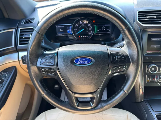 2016 Ford Explorer XLT - Photo 48