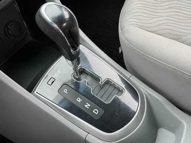 2014 Hyundai Accent GLS - Photo 19