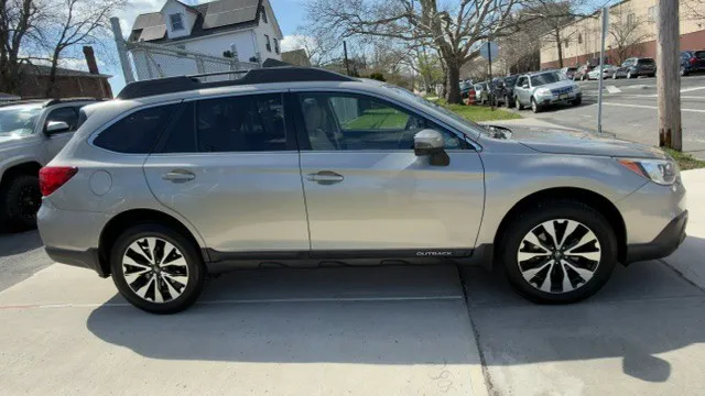 2017 Subaru Outback Limited