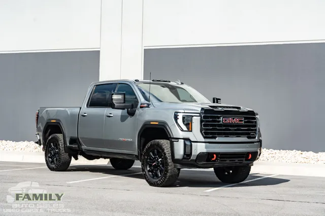 2024 GMC Sierra 2500HD AT4 - Photo 14