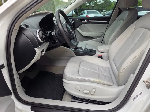 2016 Audi A3 Sedan Premium - Photo 21