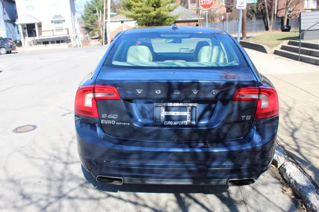 2014 Volvo S60 T5 - Photo 6