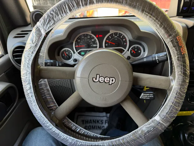 2007 Jeep Wrangler Unlimited Sahara - Photo 15