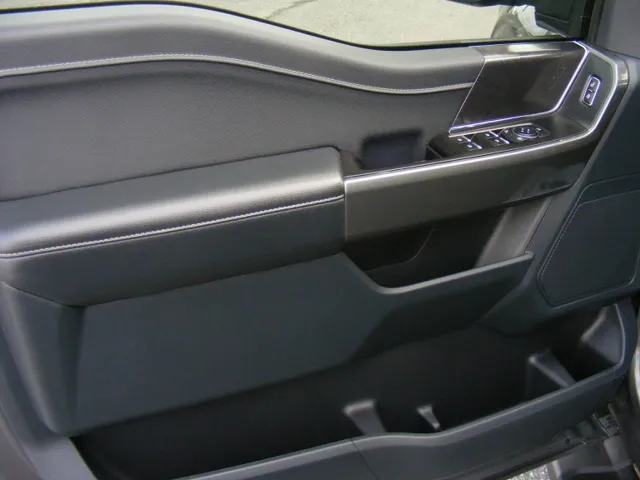 2023 Ford F-150 XLT - Photo 35