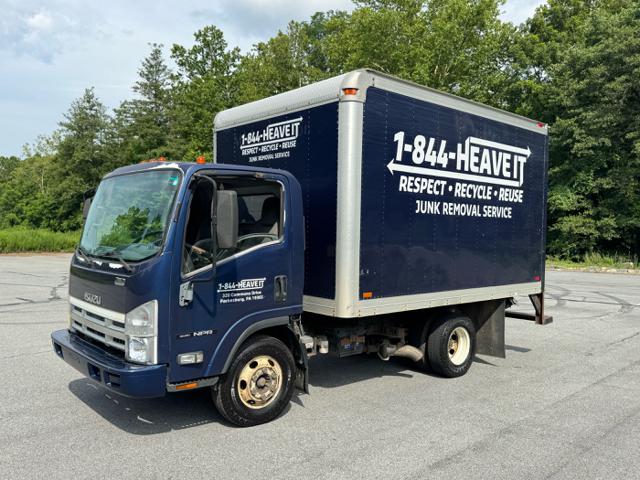 2009 Isuzu NPR
