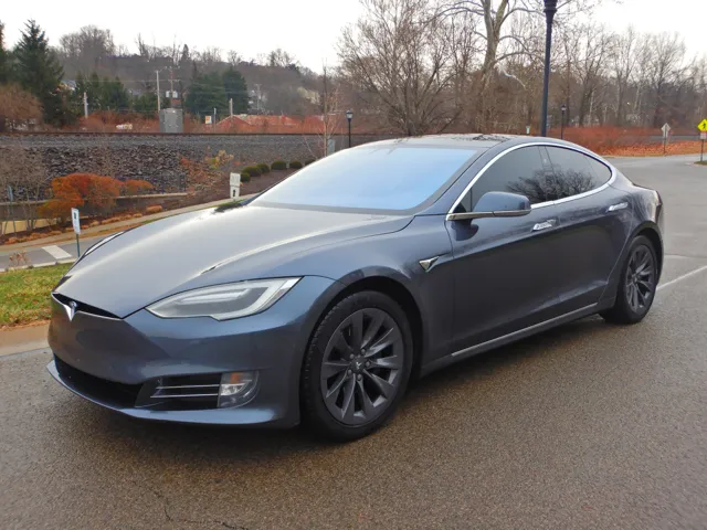 2017 Tesla Model S 100D's photo