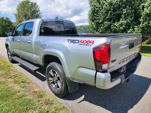 2019 Toyota Tacoma TRD Sport Double Cab Long Bed V6 4x4 photo 7