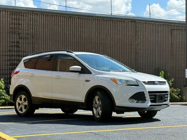 2016 Ford Escape SE - Photo 10