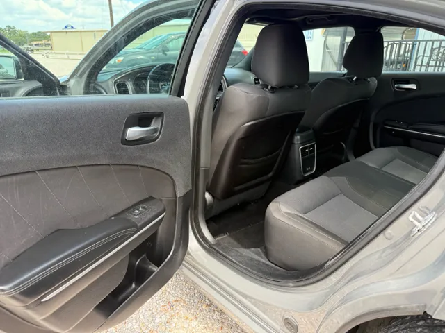2019 Dodge Charger SXT photo 7