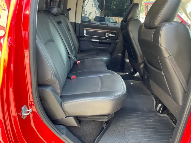 2013 Ram 2500 Laramie photo 22