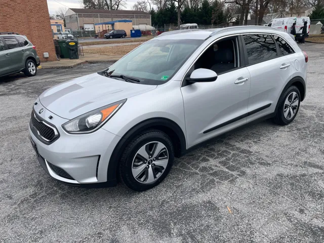 2017 Kia Niro LX