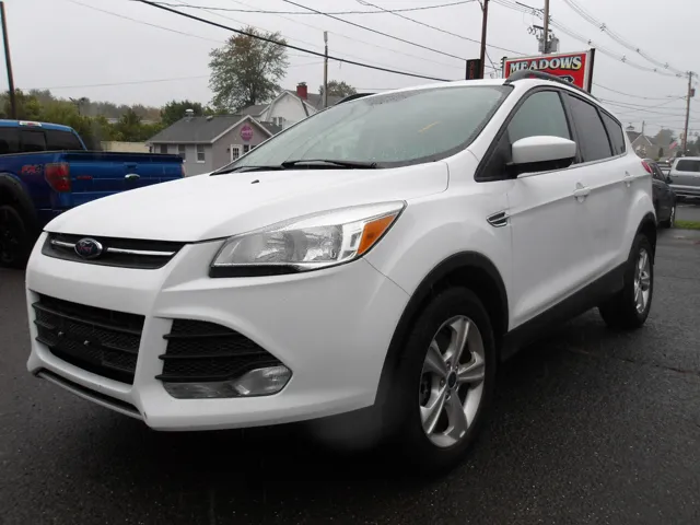 2016 Ford Escape SE 4WD photo