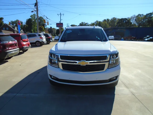 2020 Chevrolet Tahoe LT photo 3