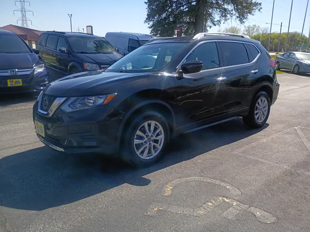 2020 Nissan Rogue SV AWD's photo