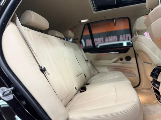 2015 BMW X5 xDrive35i - Photo 19