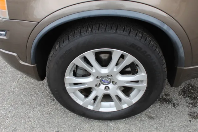 2013 Volvo XC90 photo 11