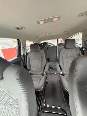 2012 Chevrolet Traverse 1LT - Photo 13